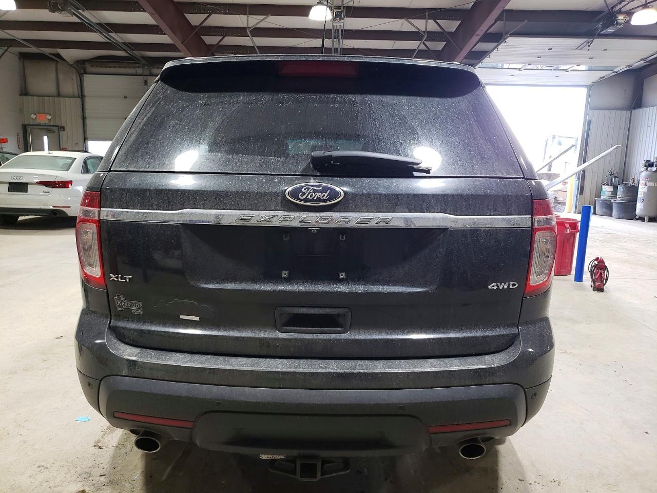 2014 FORD EXPLORER XLT photo 6
