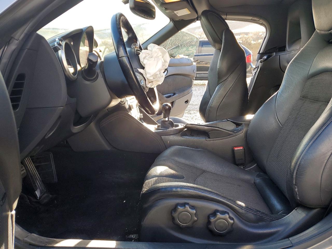 2015 NISSAN 370Z BASE photo 7
