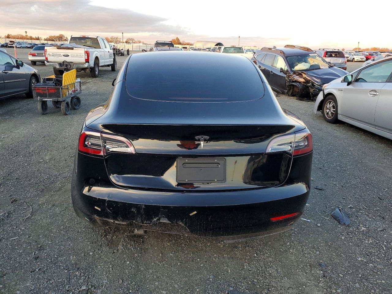 2023 TESLA MODEL 3 photo 6