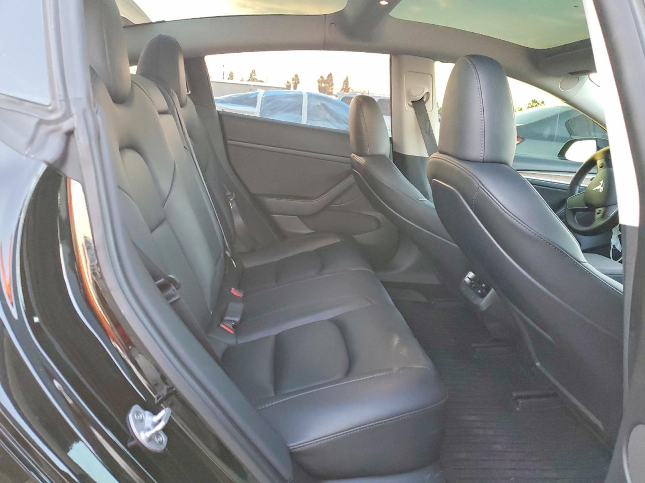 2023 TESLA MODEL 3 photo 10