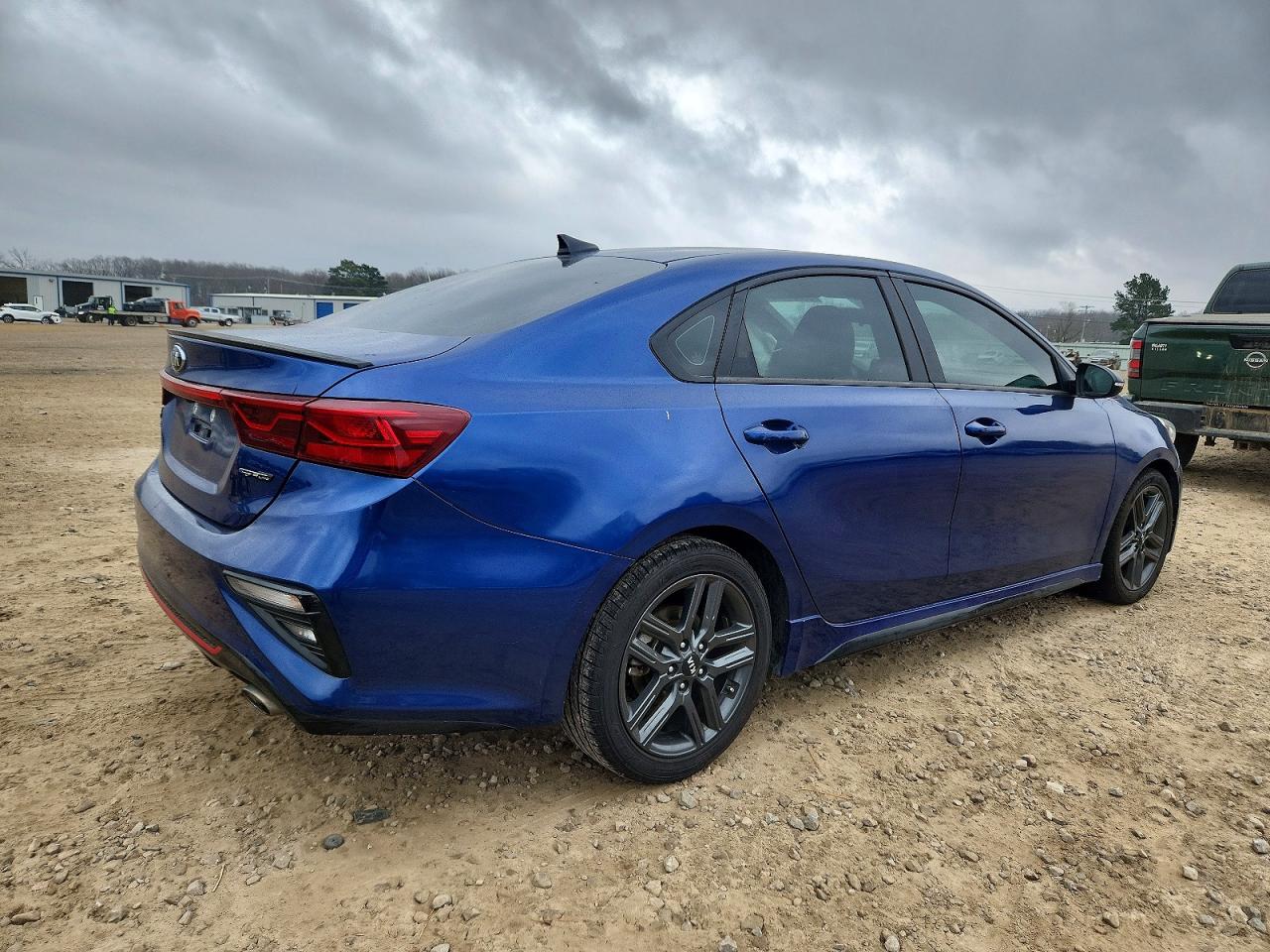 2020 KIA FORTE GT LINE photo 3