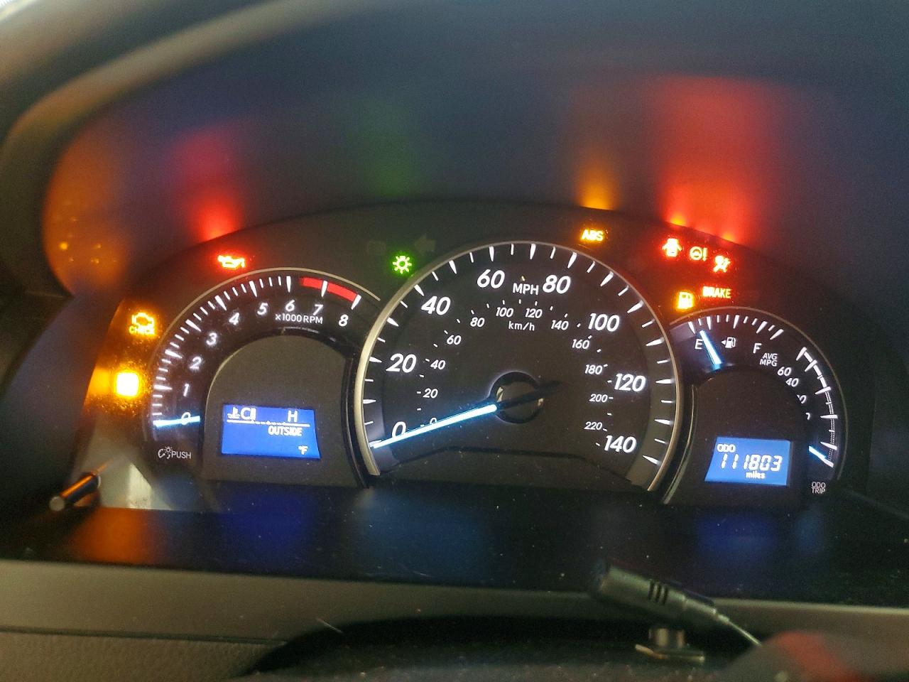 2015 TOYOTA CAMRY LE photo 9