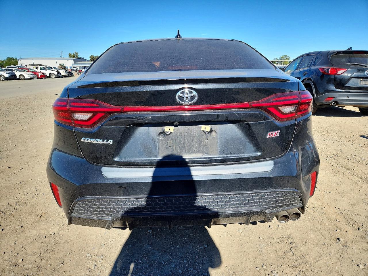 2020 TOYOTA COROLLA SE photo 6