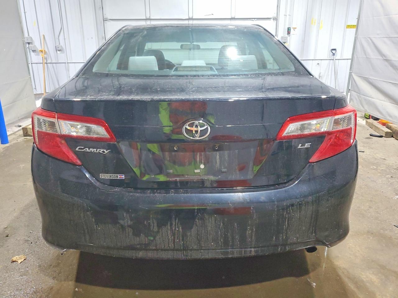 2012 TOYOTA CAMRY BASE photo 6