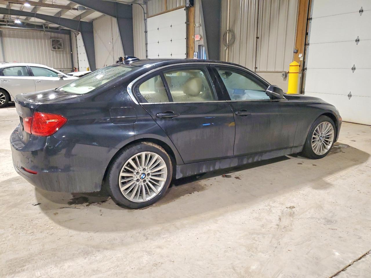 2013 BMW 328 XI SULEV photo 3