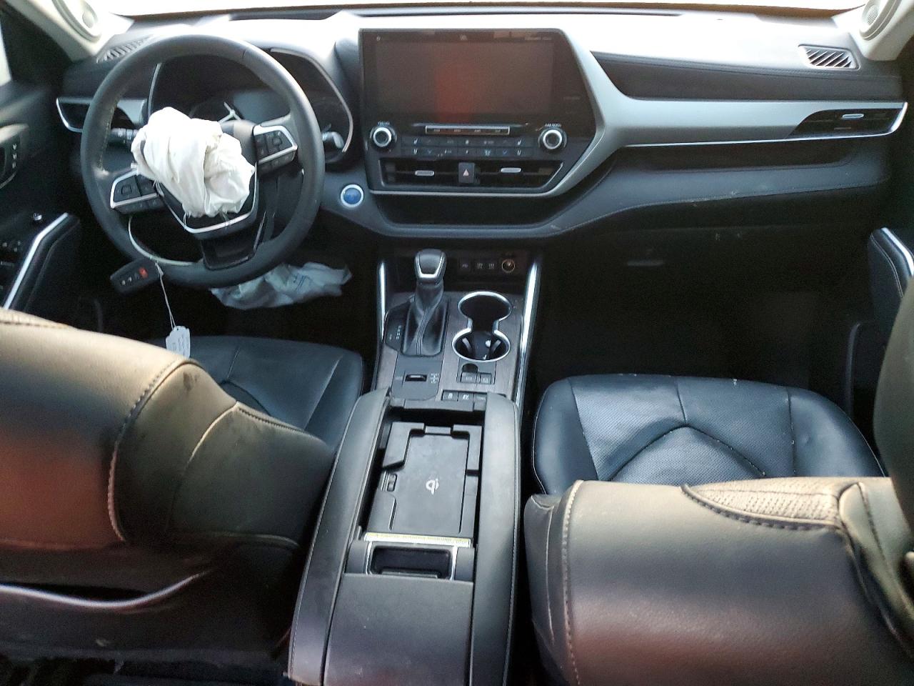 2021 TOYOTA HIGHLANDER HYBRID PLATINUM photo 8