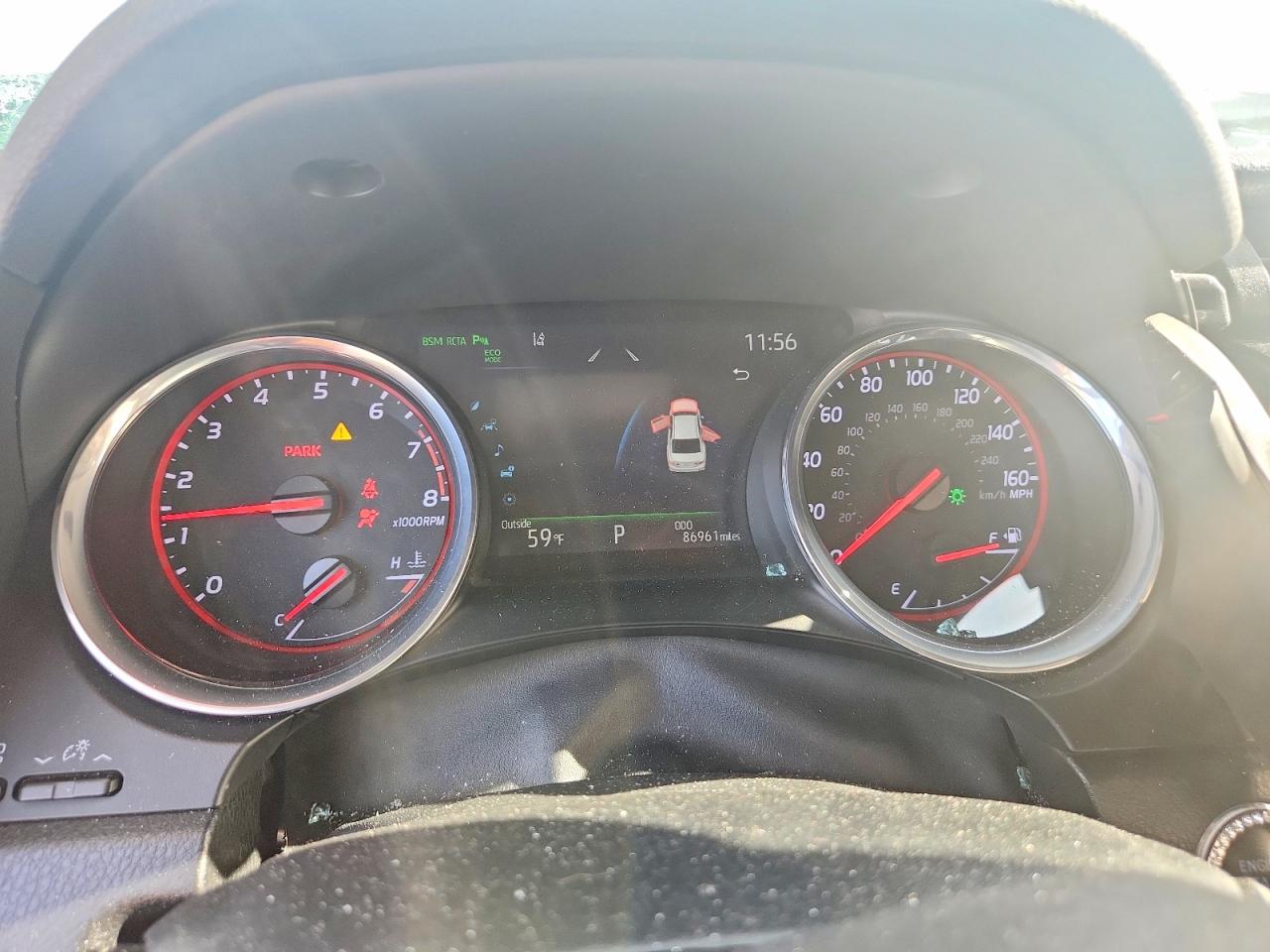 2019 TOYOTA CAMRY XSE photo 9