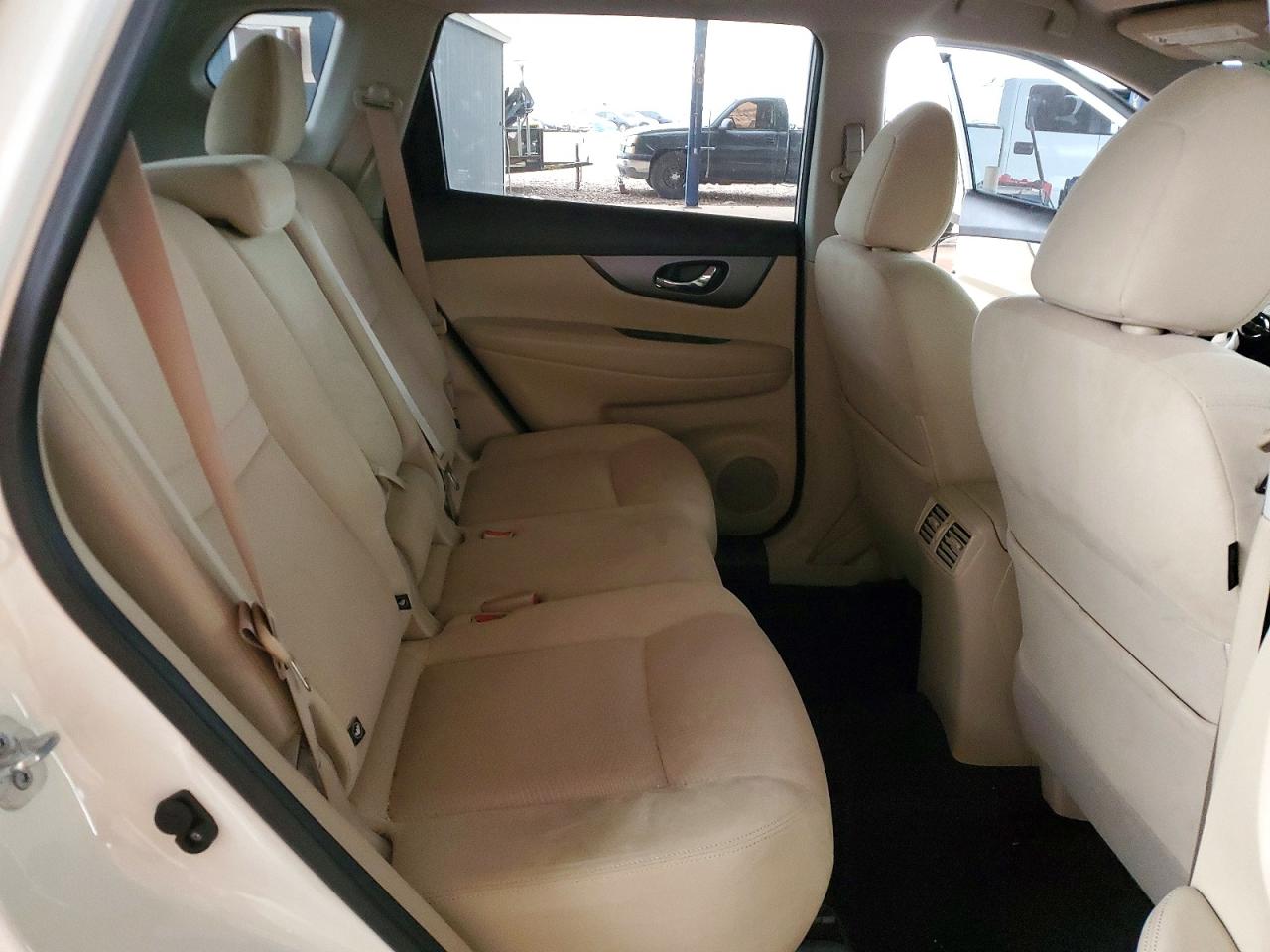 2016 NISSAN ROGUE S photo 11