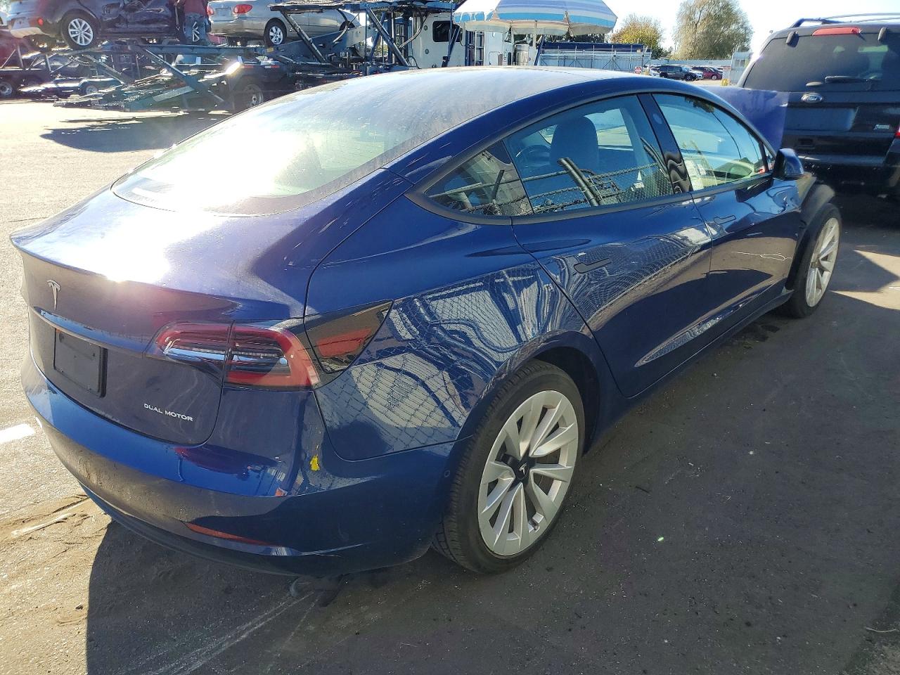 2022 TESLA MODEL 3 photo 3