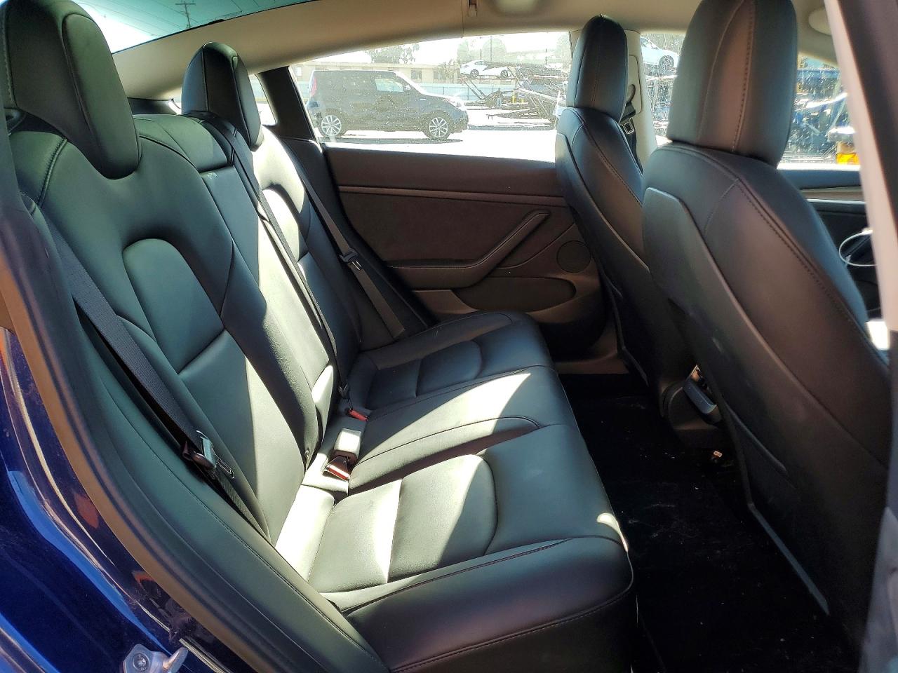 2022 TESLA MODEL 3 photo 10