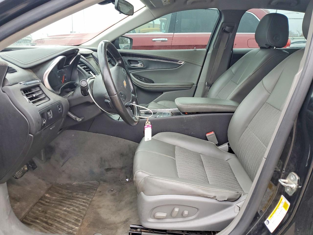 2015 CHEVROLET IMPALA LT photo 13