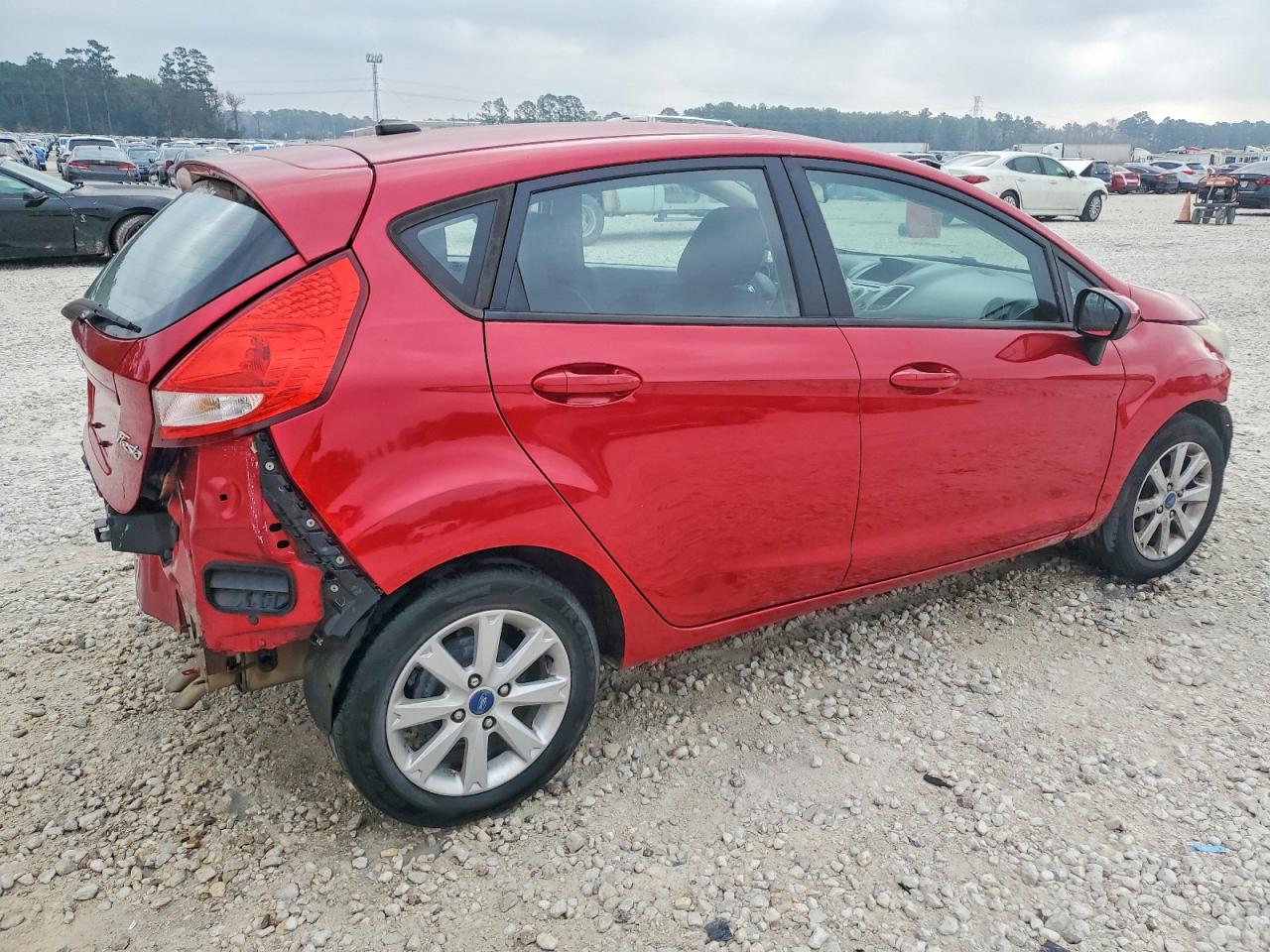 2012 FORD FIESTA SE photo 3