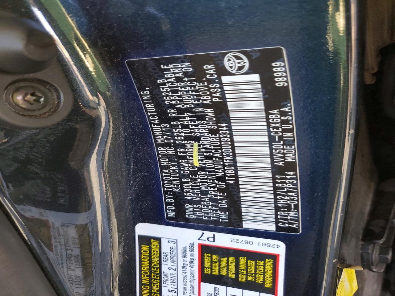 2013 TOYOTA CAMRY HYBRID photo 12