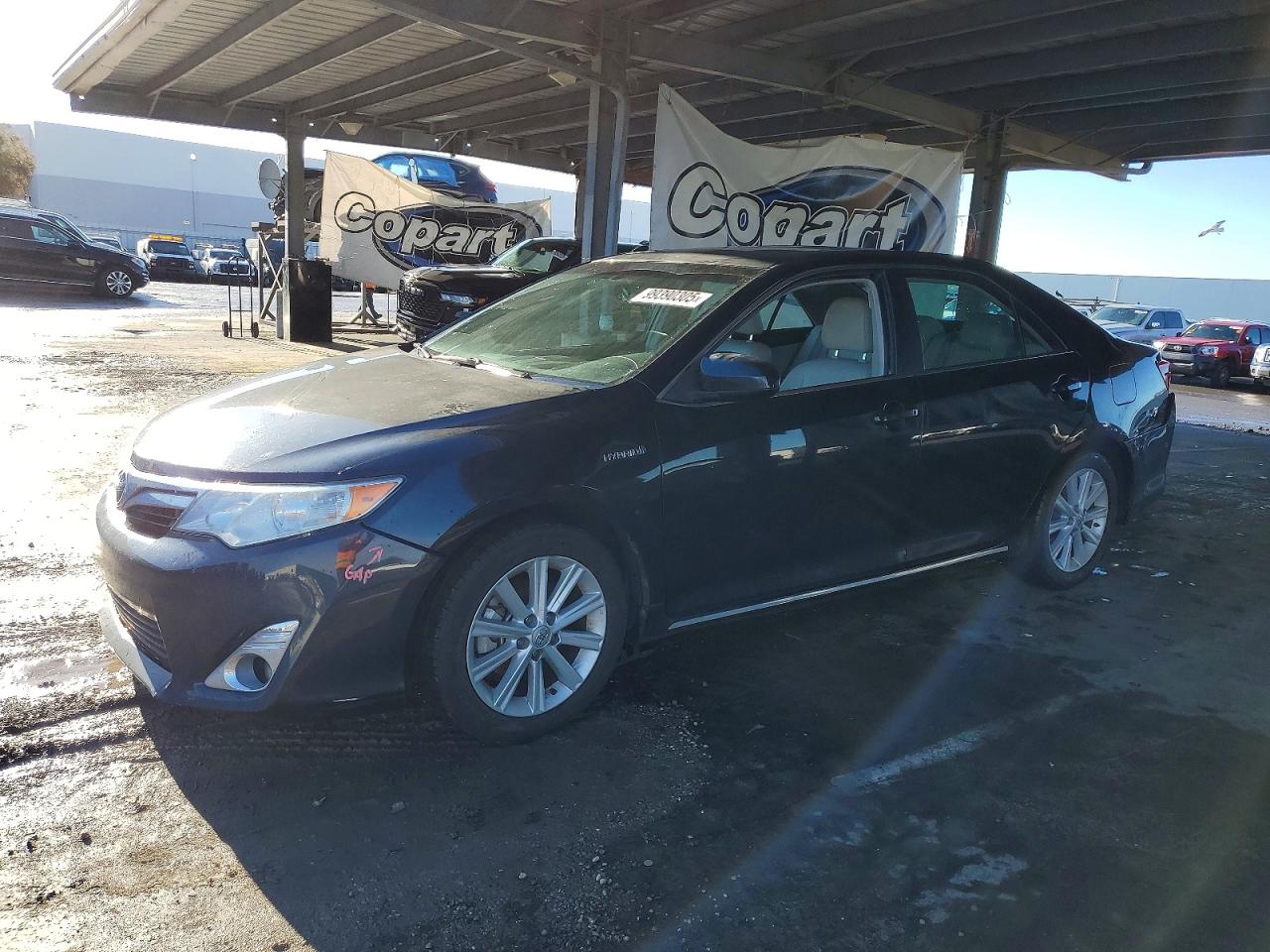 2013 TOYOTA CAMRY
