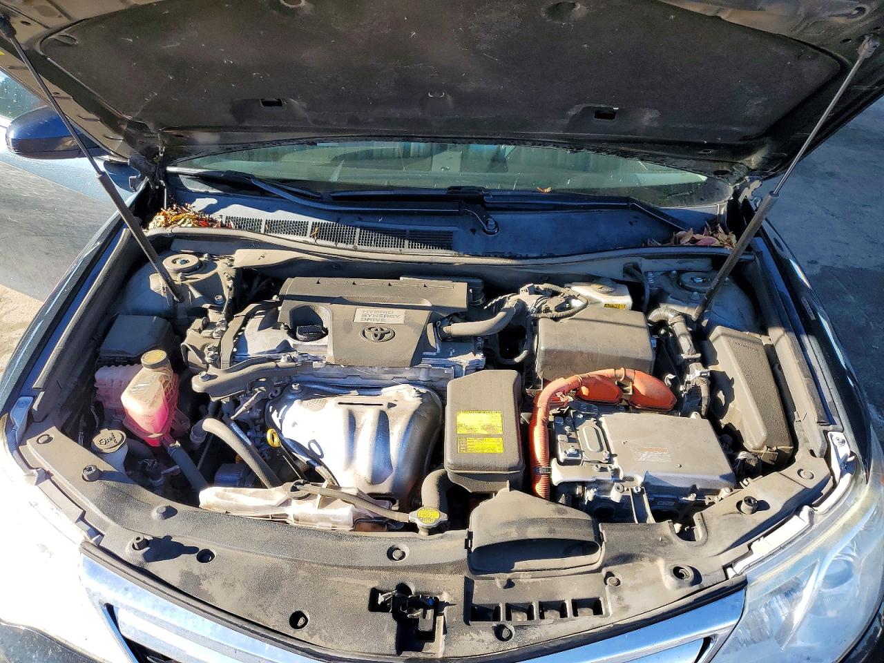 2013 TOYOTA CAMRY HYBRID photo 11