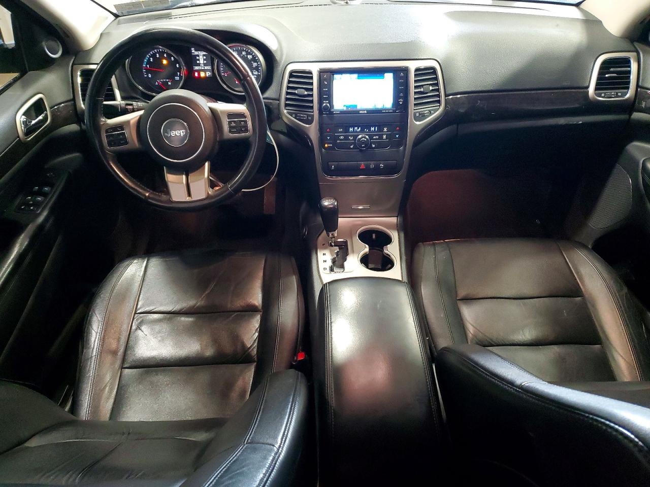 2012 JEEP GRAND CHEROKEE LAREDO photo 8