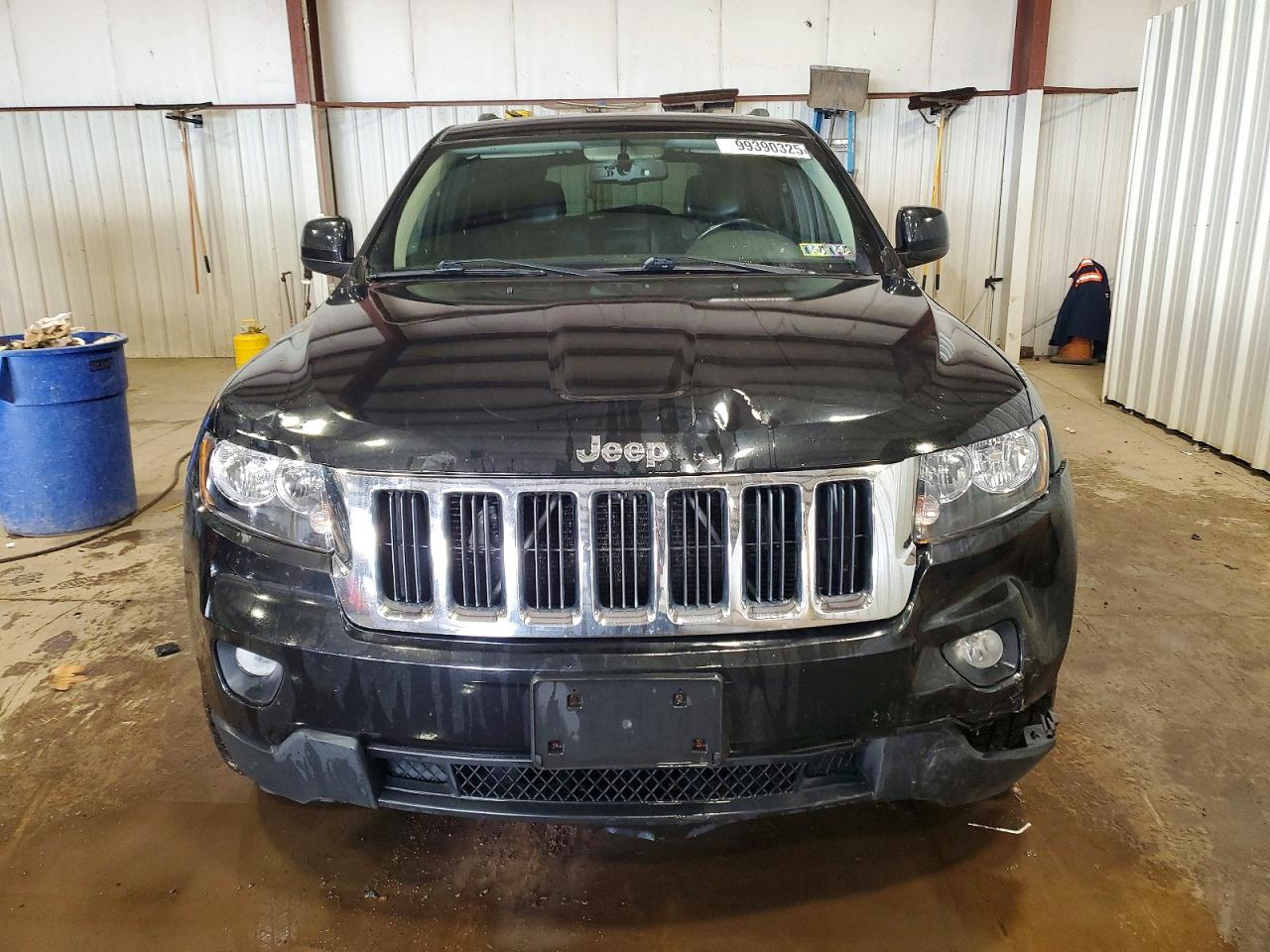 2012 JEEP GRAND CHEROKEE LAREDO photo 5