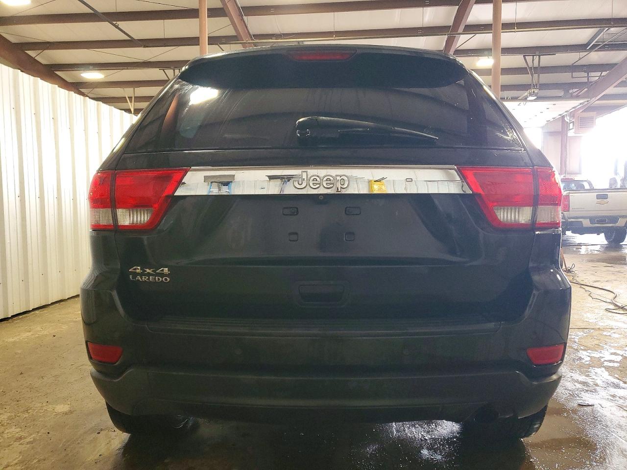 2012 JEEP GRAND CHEROKEE LAREDO photo 6