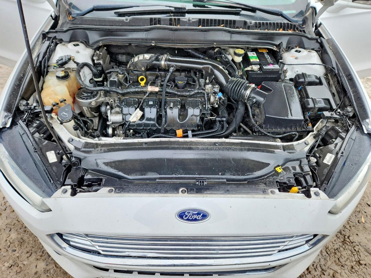 2016 FORD FUSION SE photo 11