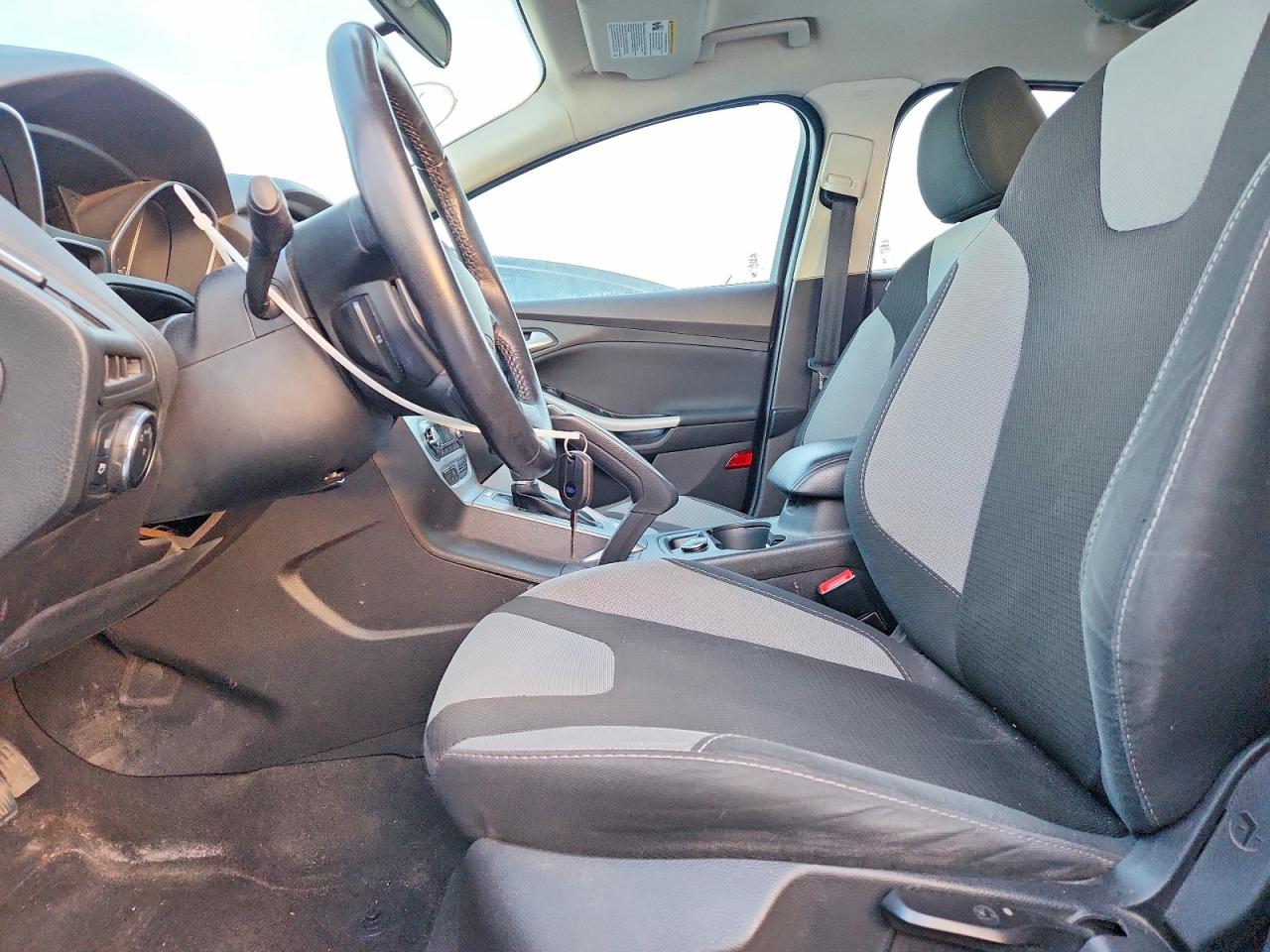 2013 FORD FOCUS SE photo 7