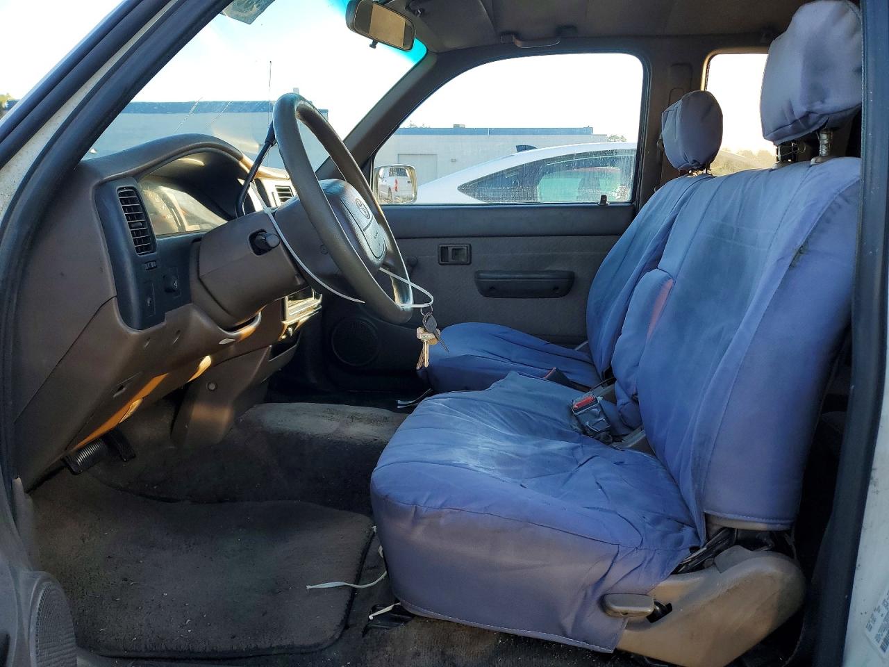 1997 TOYOTA TACOMA XTRACAB photo 7