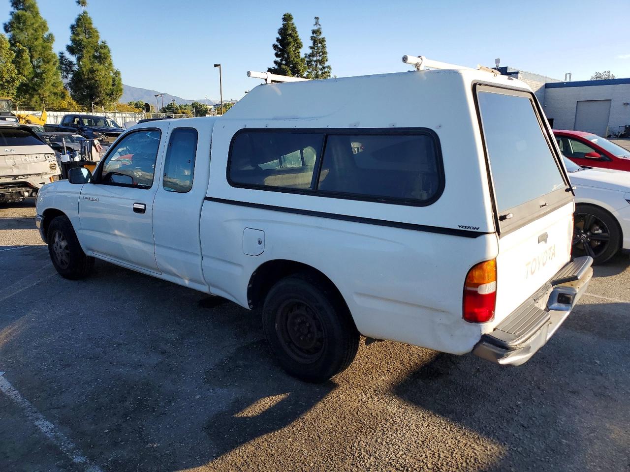 1997 TOYOTA TACOMA XTRACAB photo 2