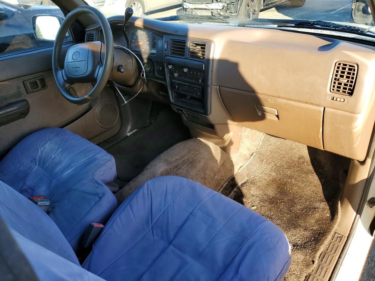 1997 TOYOTA TACOMA XTRACAB photo 8
