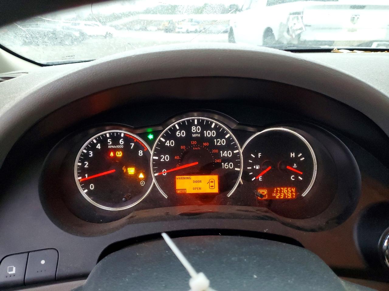 2011 NISSAN ALTIMA BASE photo 9