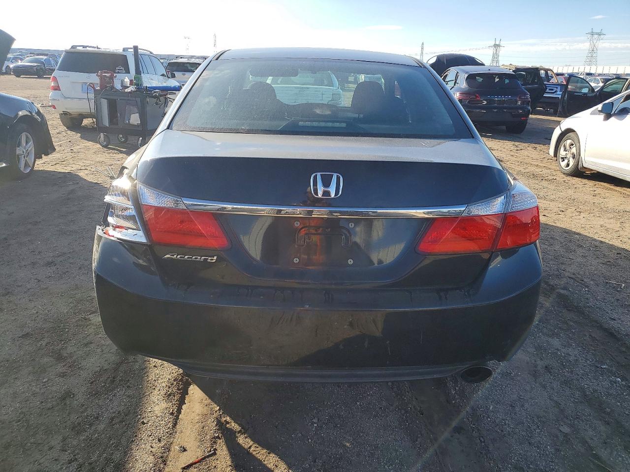 2013 HONDA ACCORD LX photo 6