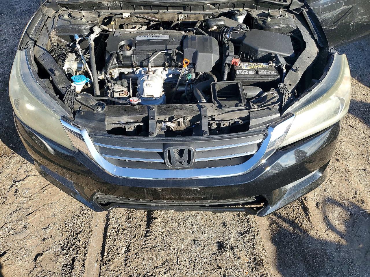 2013 HONDA ACCORD LX photo 11