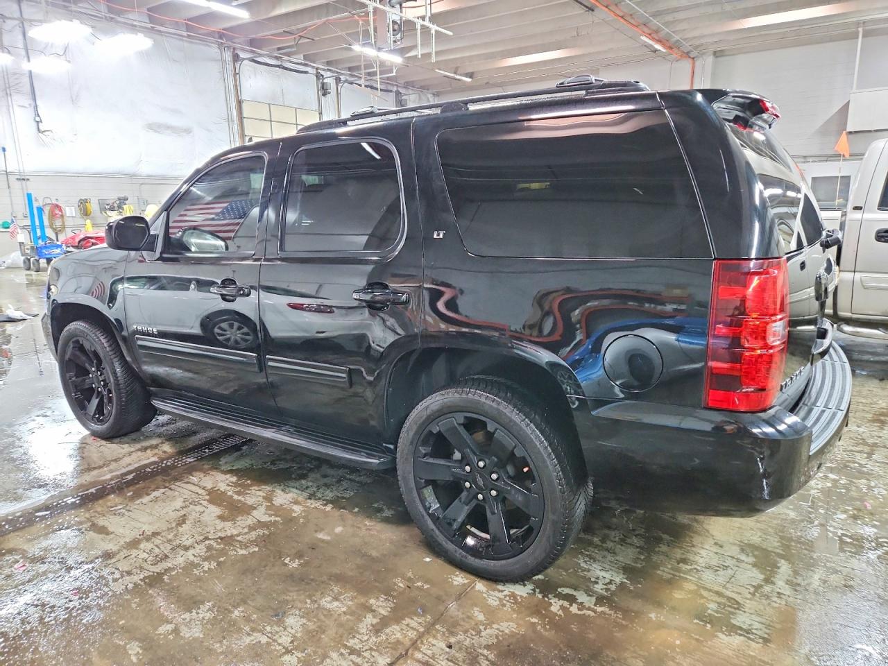 2012 CHEVROLET TAHOE K1500 LT photo 2