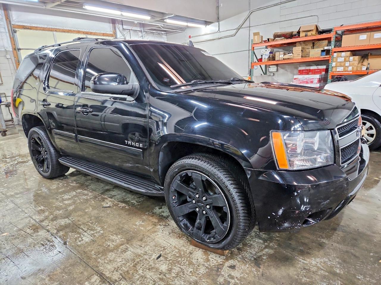 2012 CHEVROLET TAHOE K1500 LT photo 4