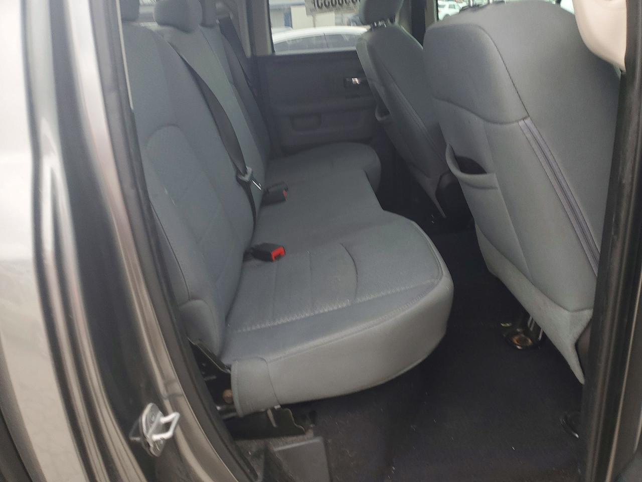 2013 RAM 1500 SLT photo 10