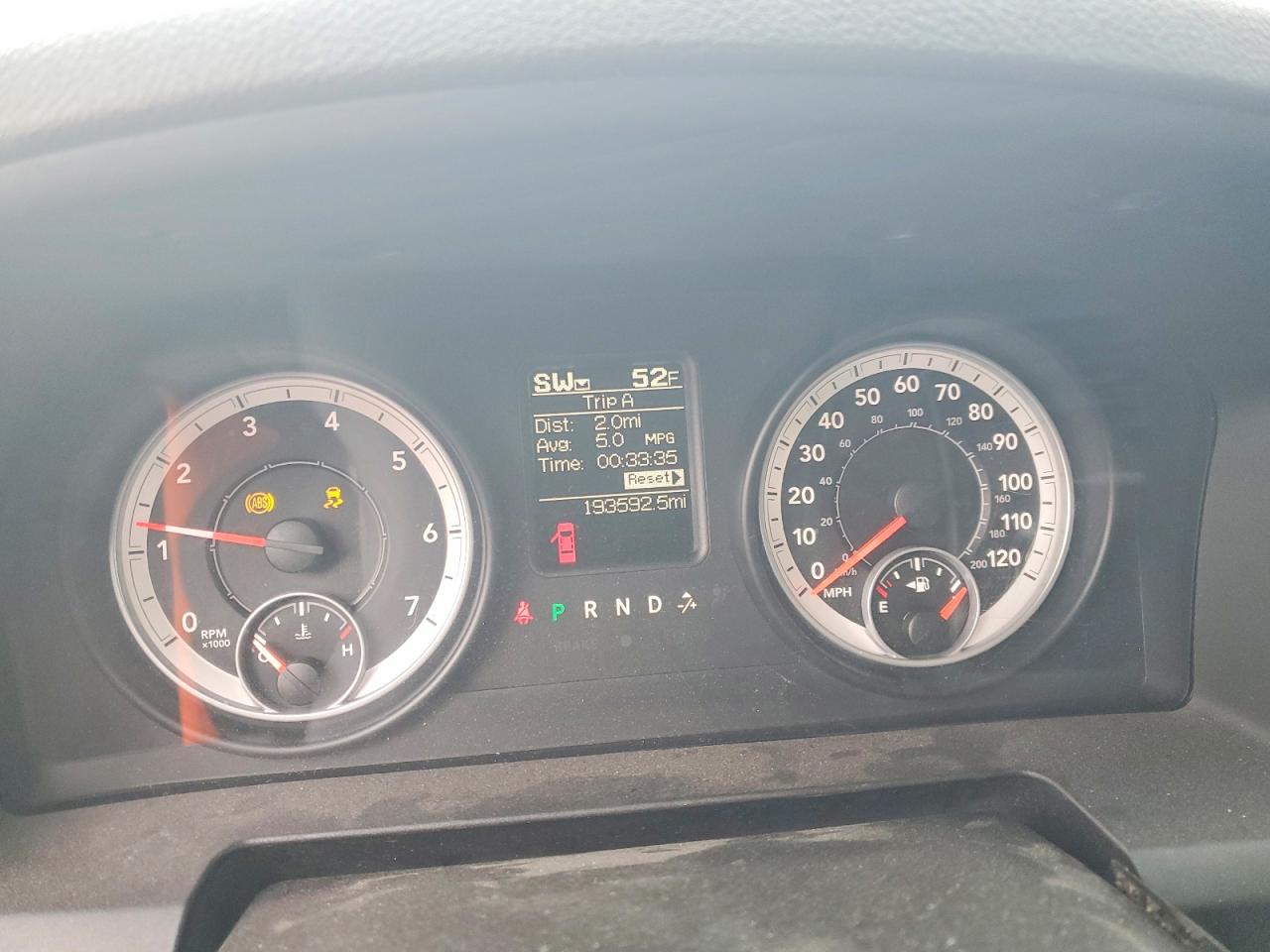 2013 RAM 1500 SLT photo 9