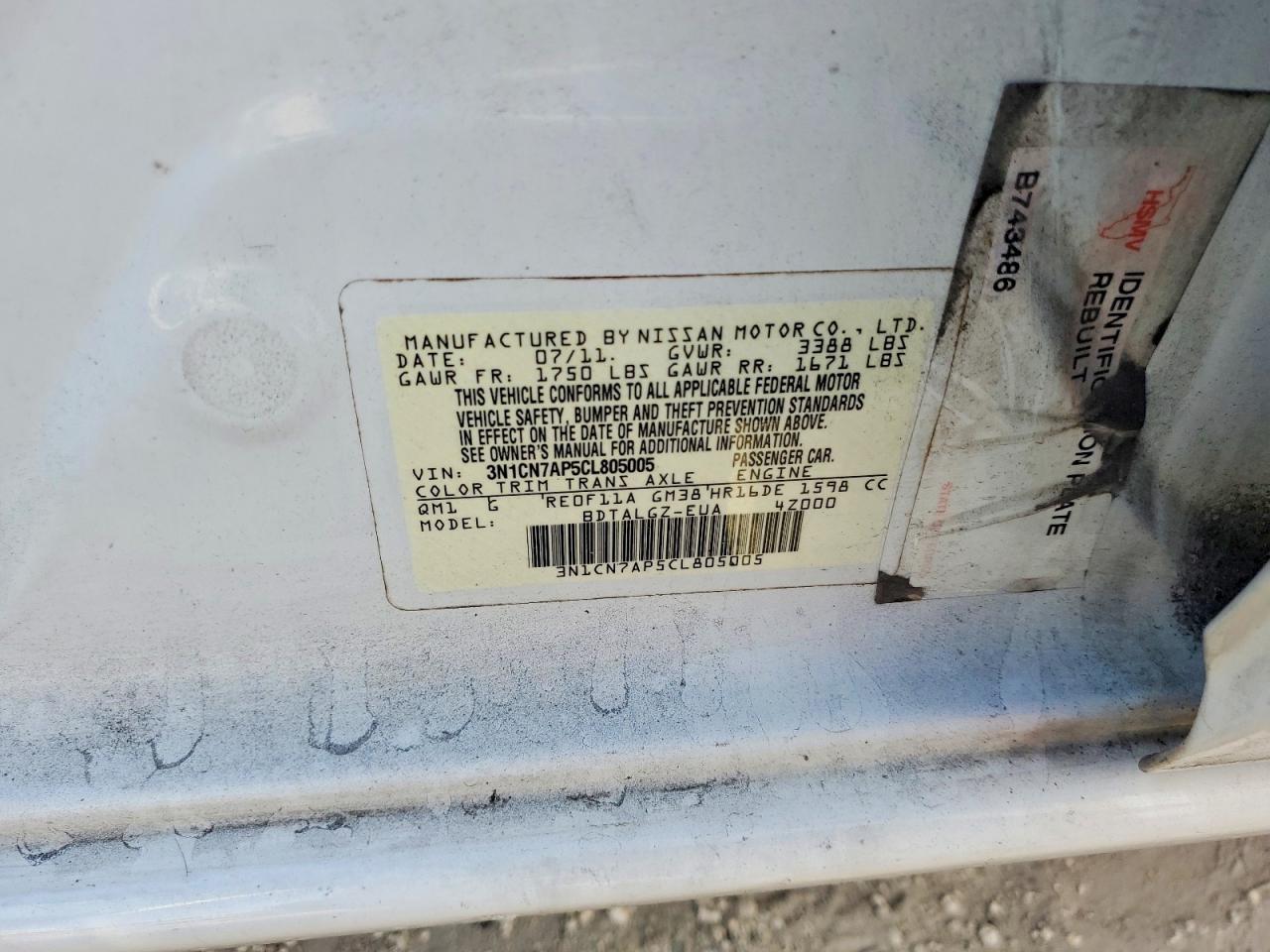2012 NISSAN VERSA S photo 12