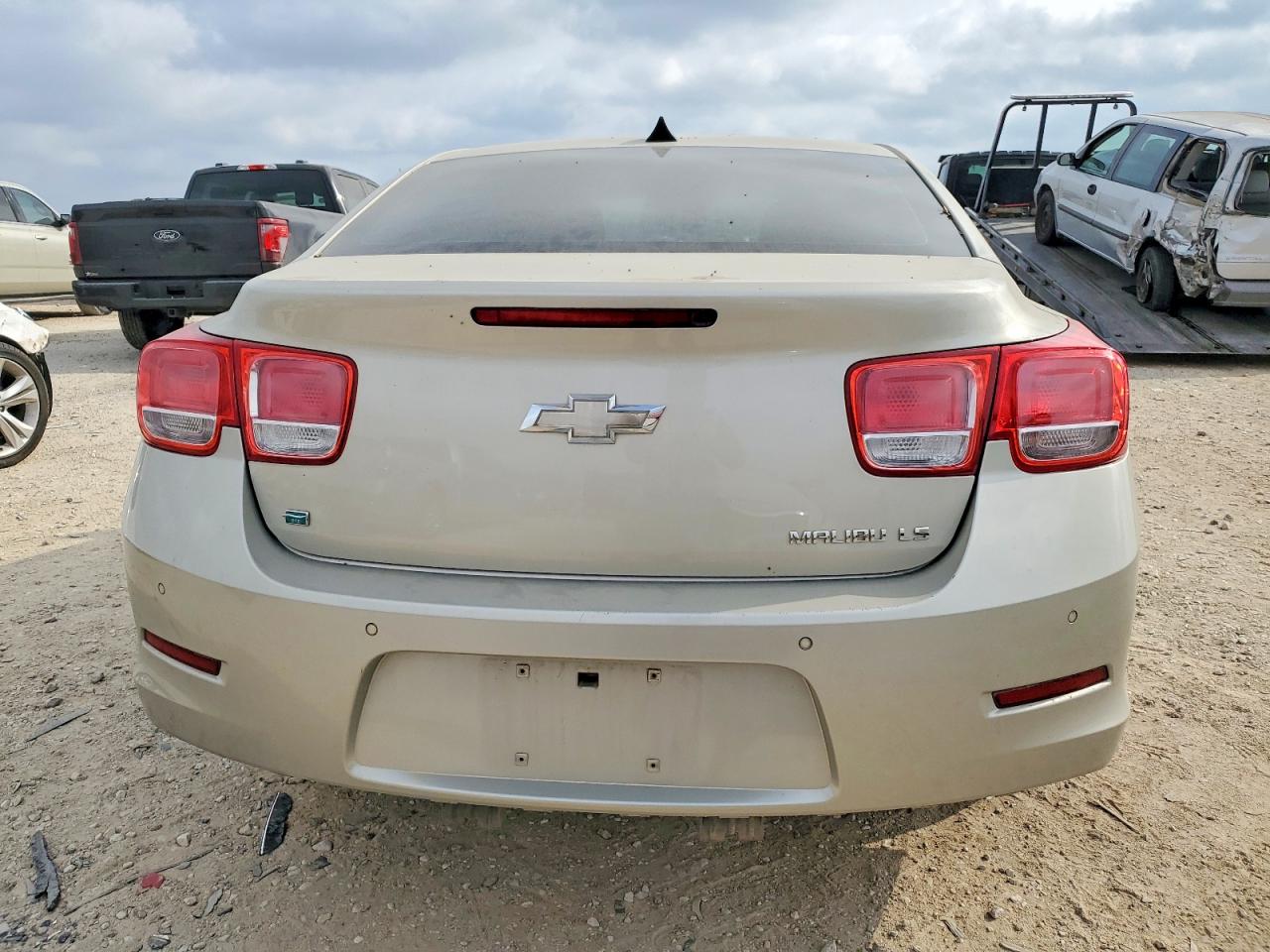 2014 CHEVROLET MALIBU LS photo 6