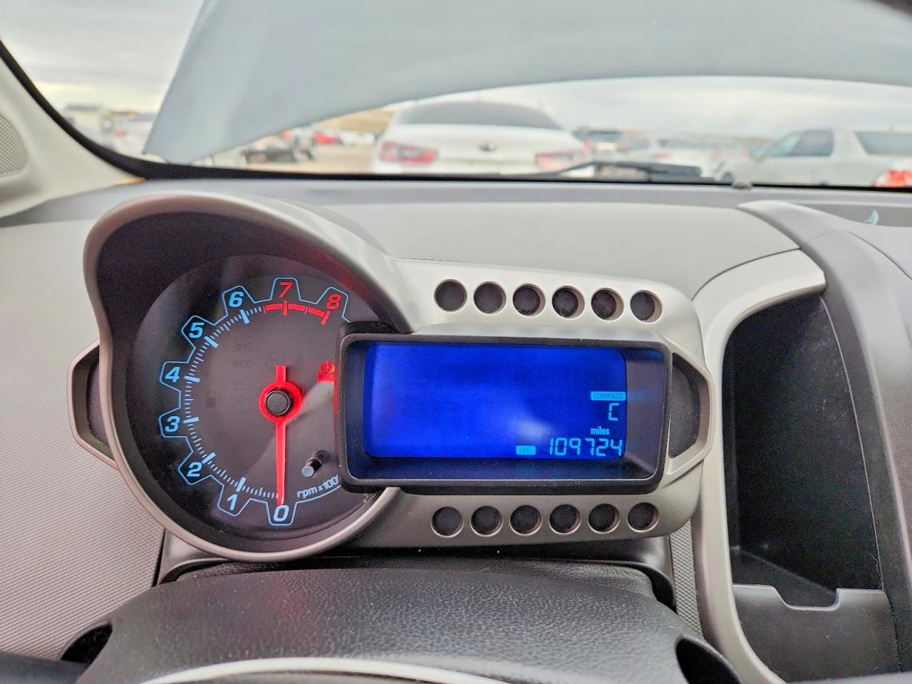 2014 CHEVROLET SONIC LT photo 25