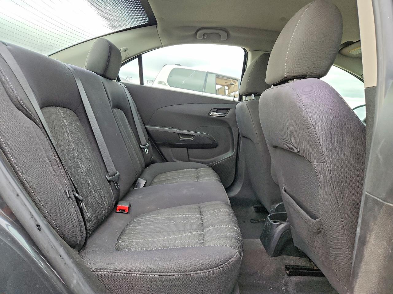 2014 CHEVROLET SONIC LT photo 28