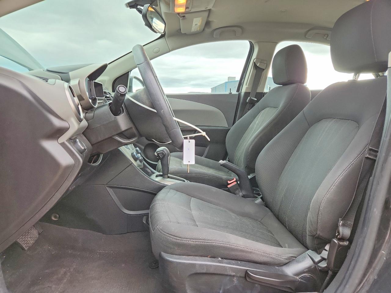 2014 CHEVROLET SONIC LT photo 19