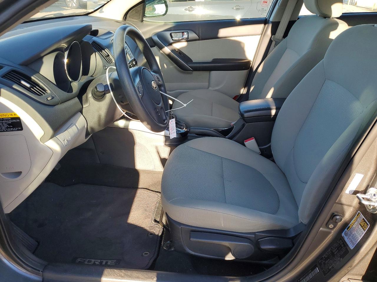2013 KIA FORTE EX photo 7