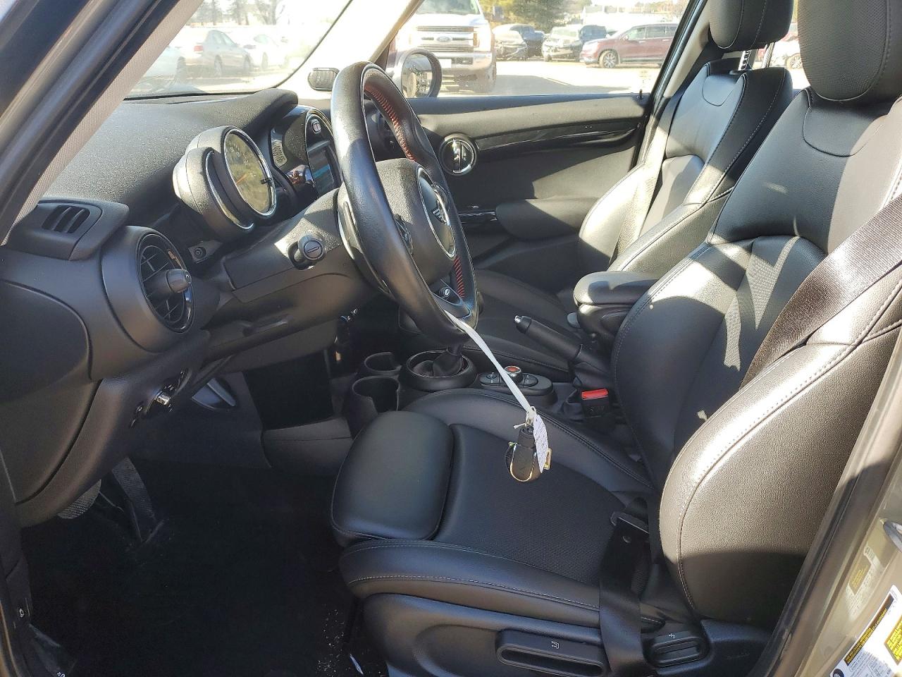 2019 MINI COOPER S photo 7
