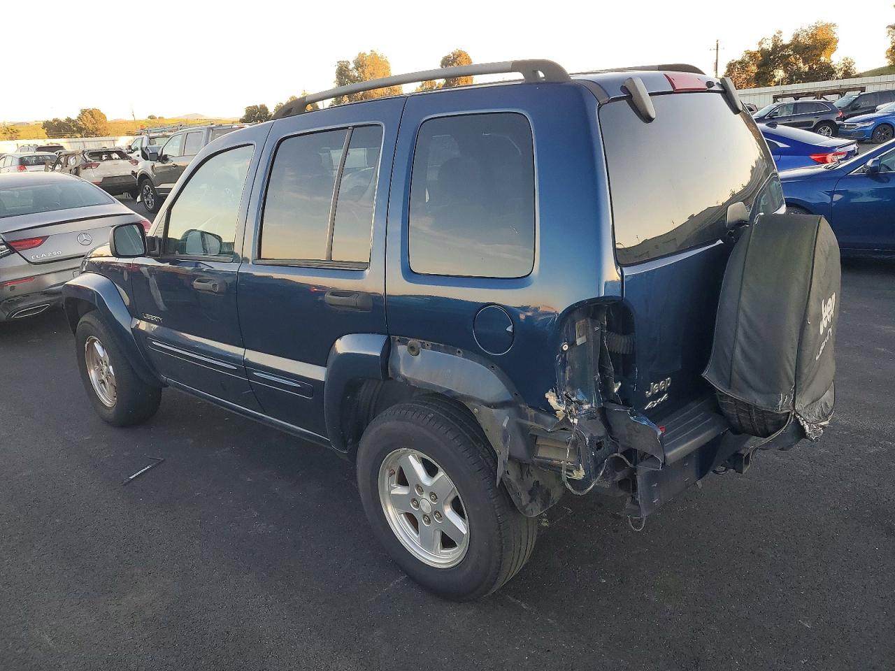 2004 JEEP LIBERTY LIMITED photo 2