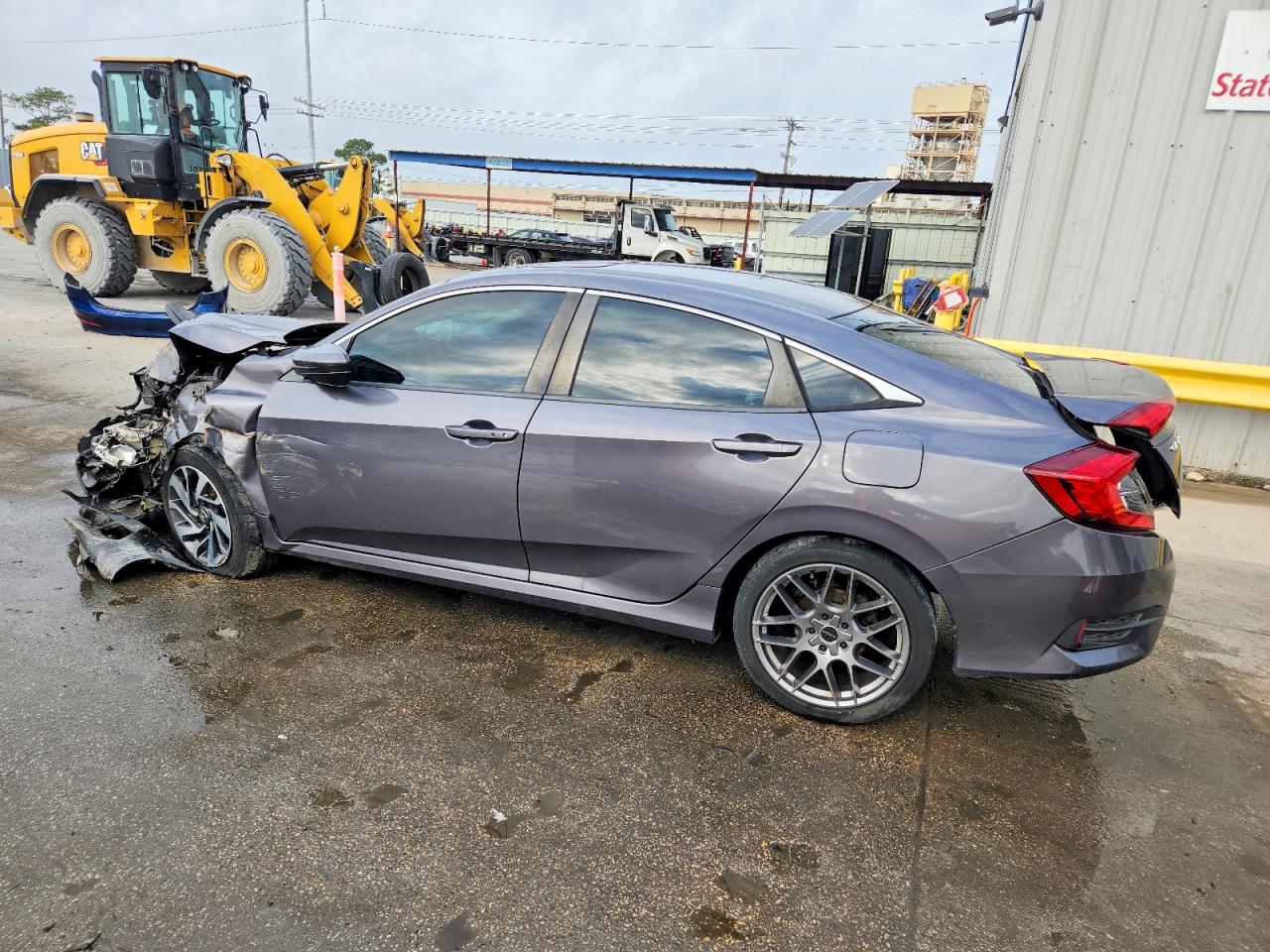 2016 HONDA CIVIC EX photo 2