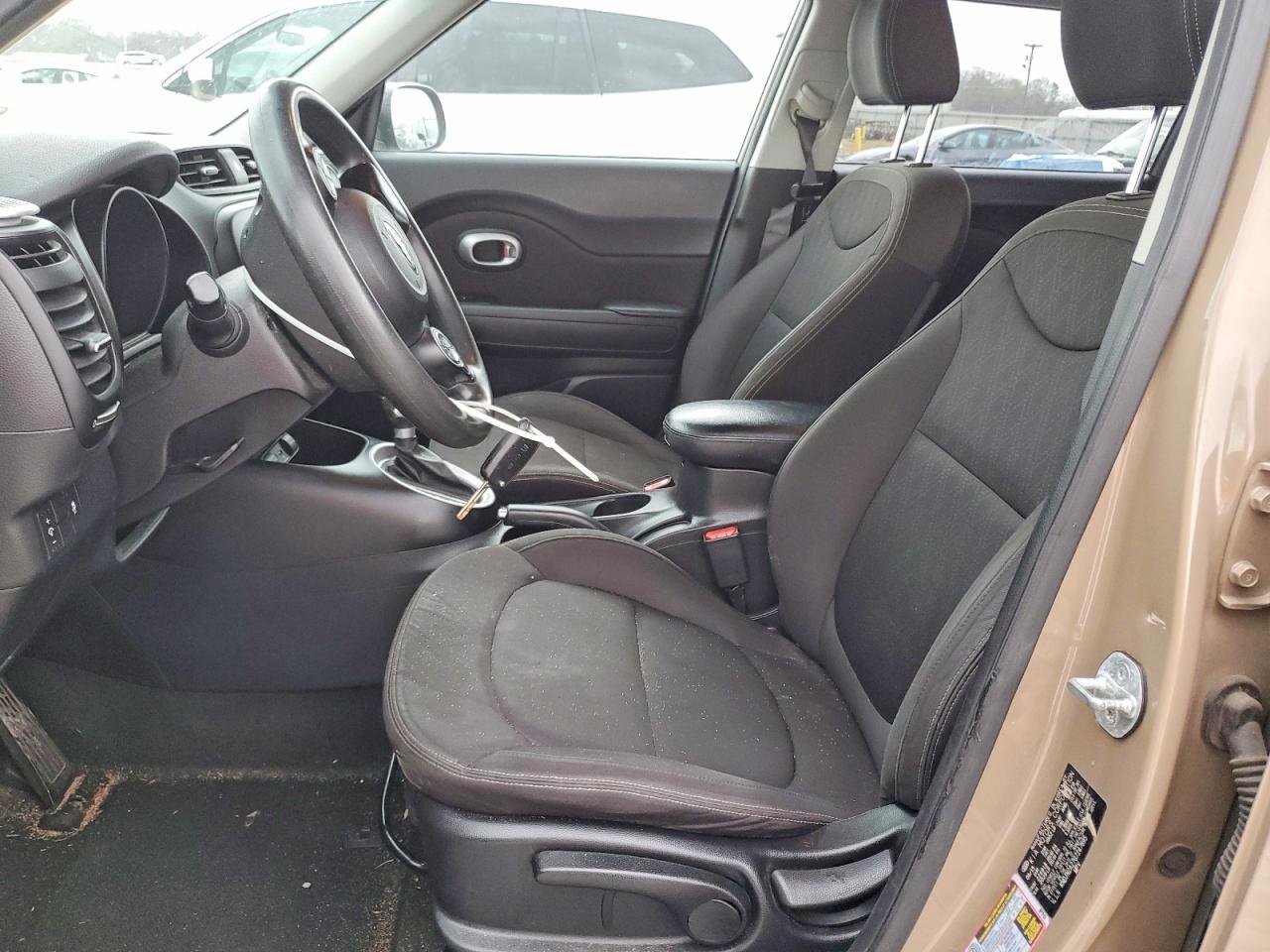2016 KIA SOUL photo 7