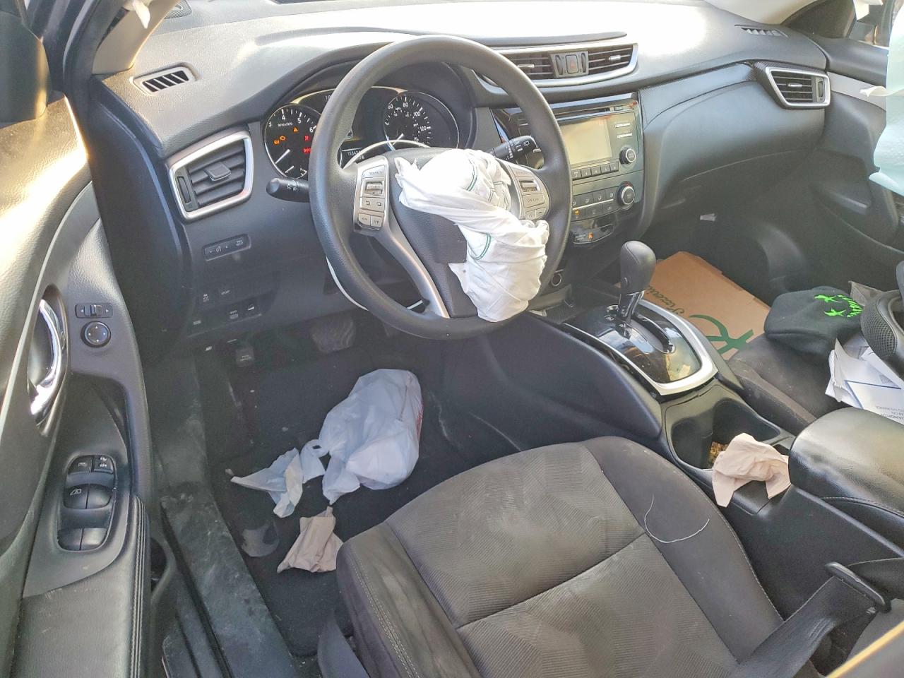 2016 NISSAN ROGUE S photo 8