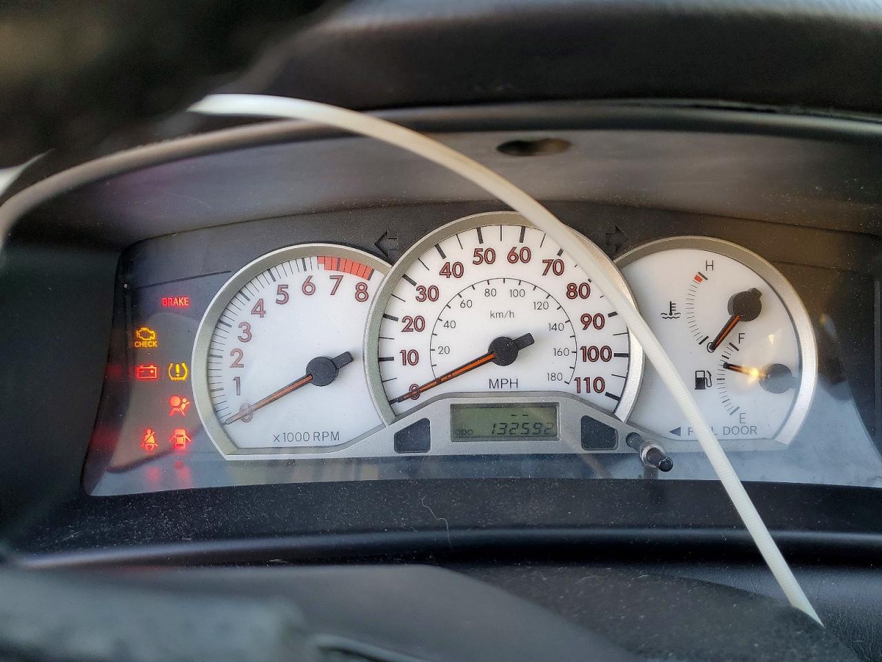 2006 TOYOTA COROLLA CE photo 9