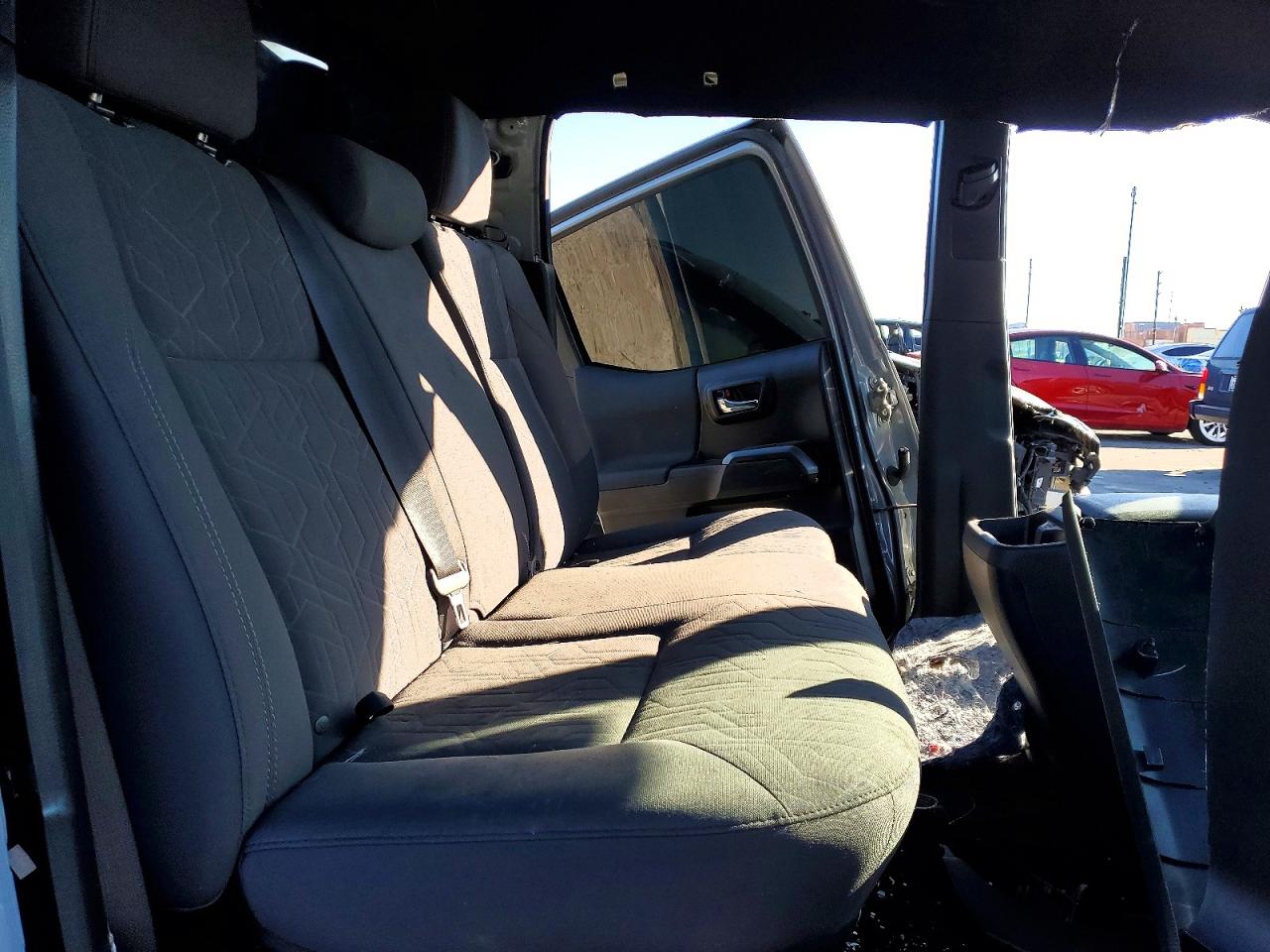 2019 TOYOTA TACOMA DOUBLE CAB photo 10