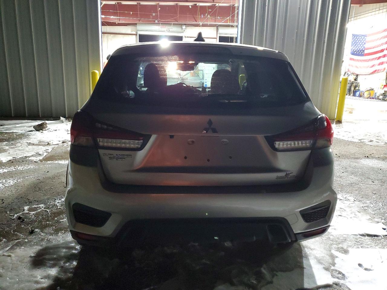 2023 MITSUBISHI OUTLANDER SPORT S/SE photo 6
