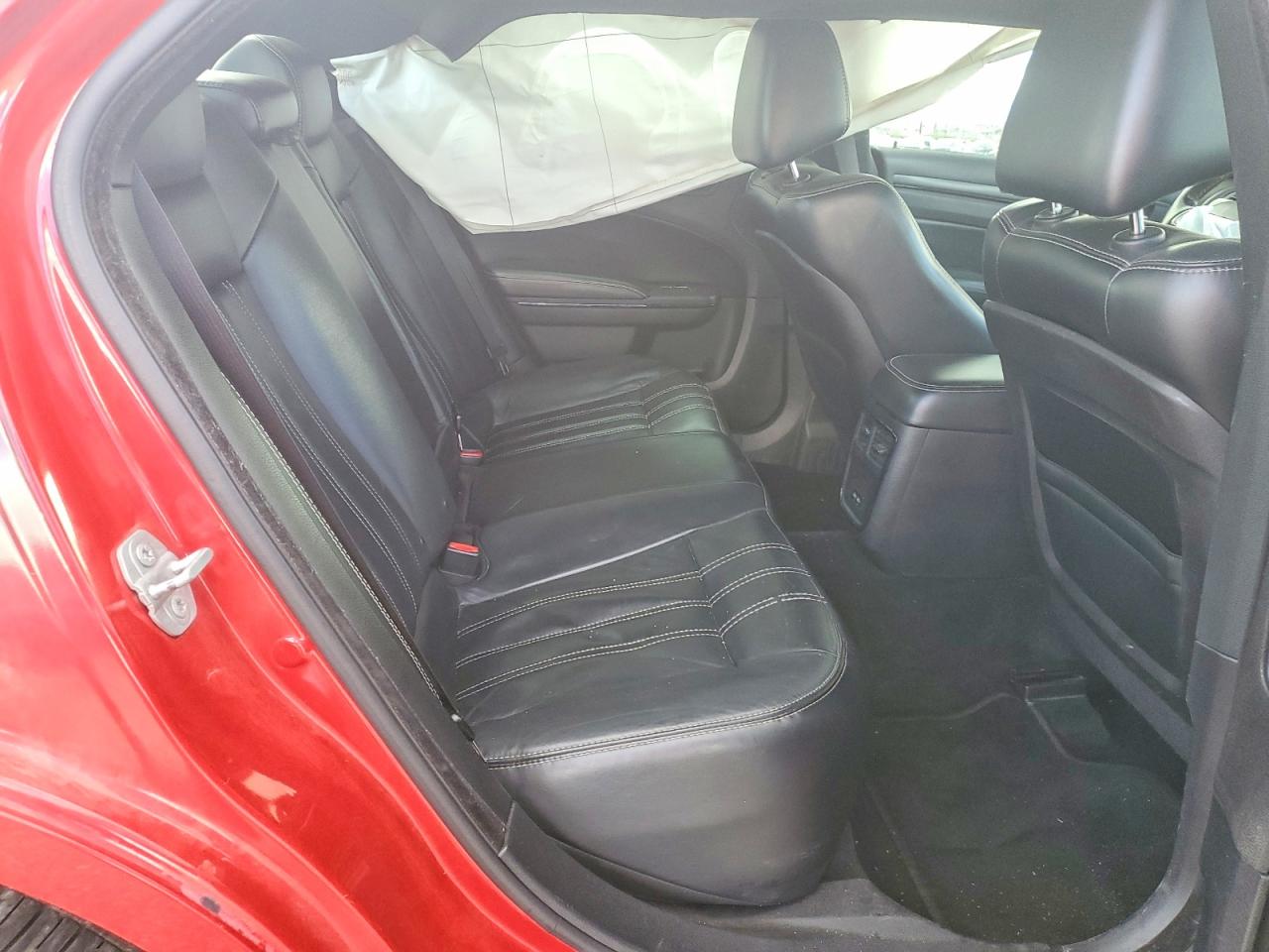 2015 CHRYSLER 300 S photo 10