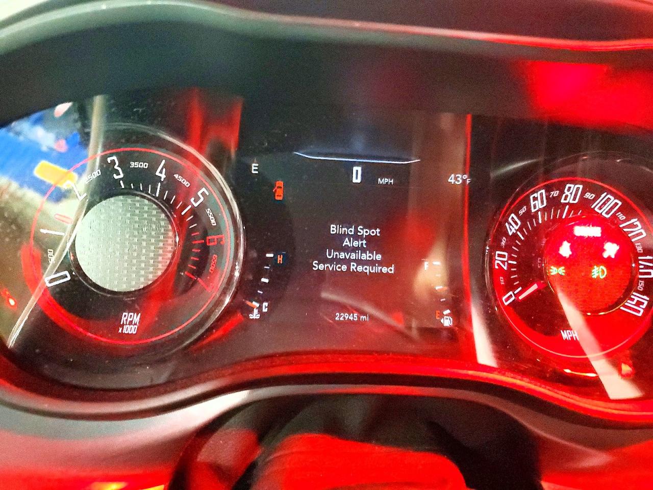 2022 DODGE CHALLENGER R/T photo 9